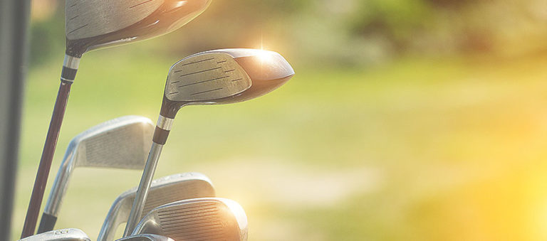 Spela golf vid Årsta Slott